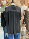 Simple Pearl Top-Black