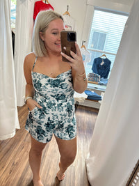 Nothing Compares Floral Romper-Blue